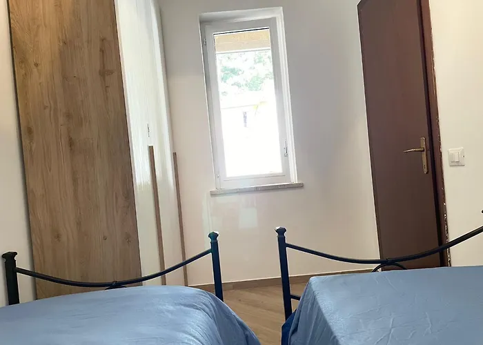 דירה Nadsan Sparse