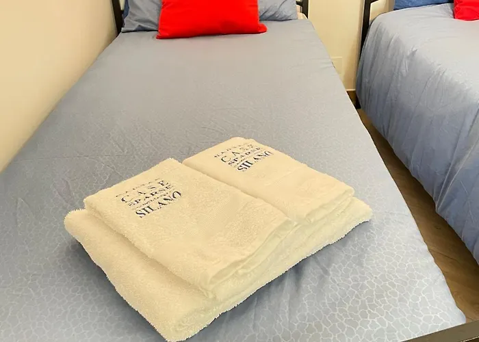 Nadsan Sparse דירה